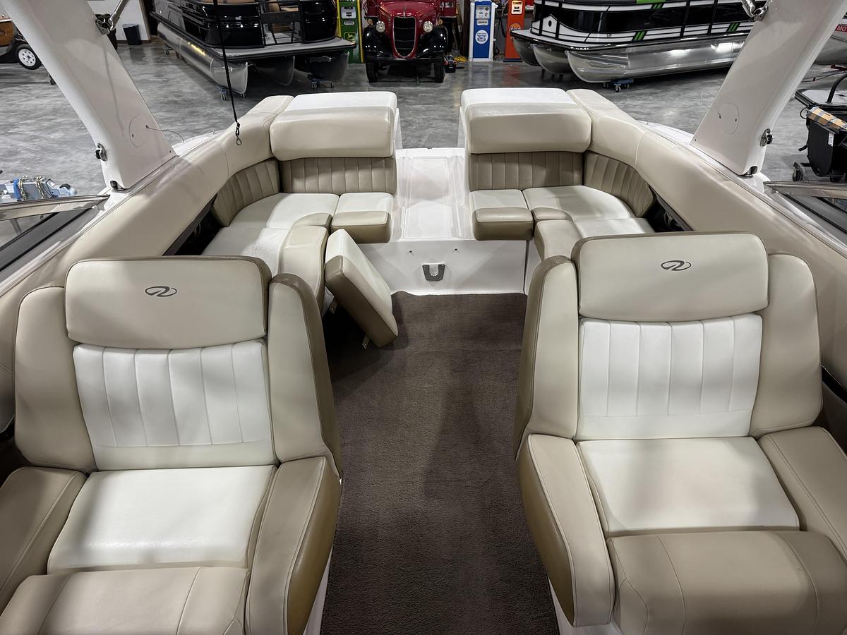 Used 2011 Regal 2700