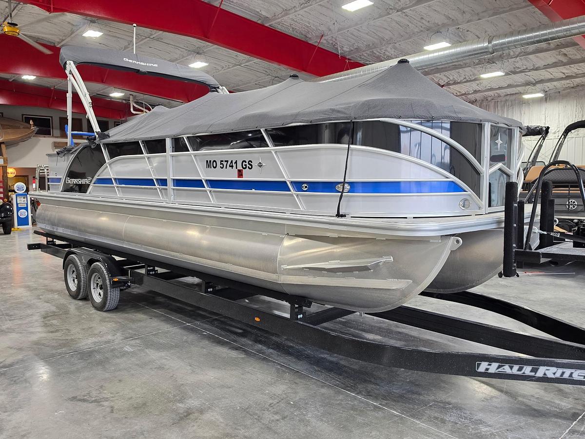 Used 2022 Berkshire 25 CTS