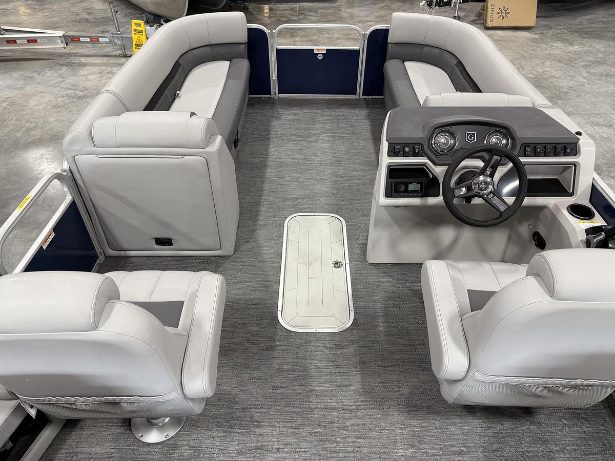 Used 2023 Sweetwater 2286