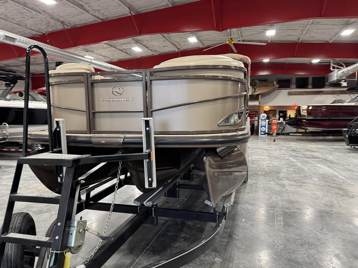 Used 2015 Sun-Tracker 254 Regency