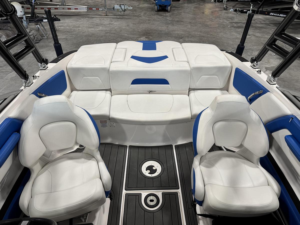 Used 2018 Chaparral 21 H2O