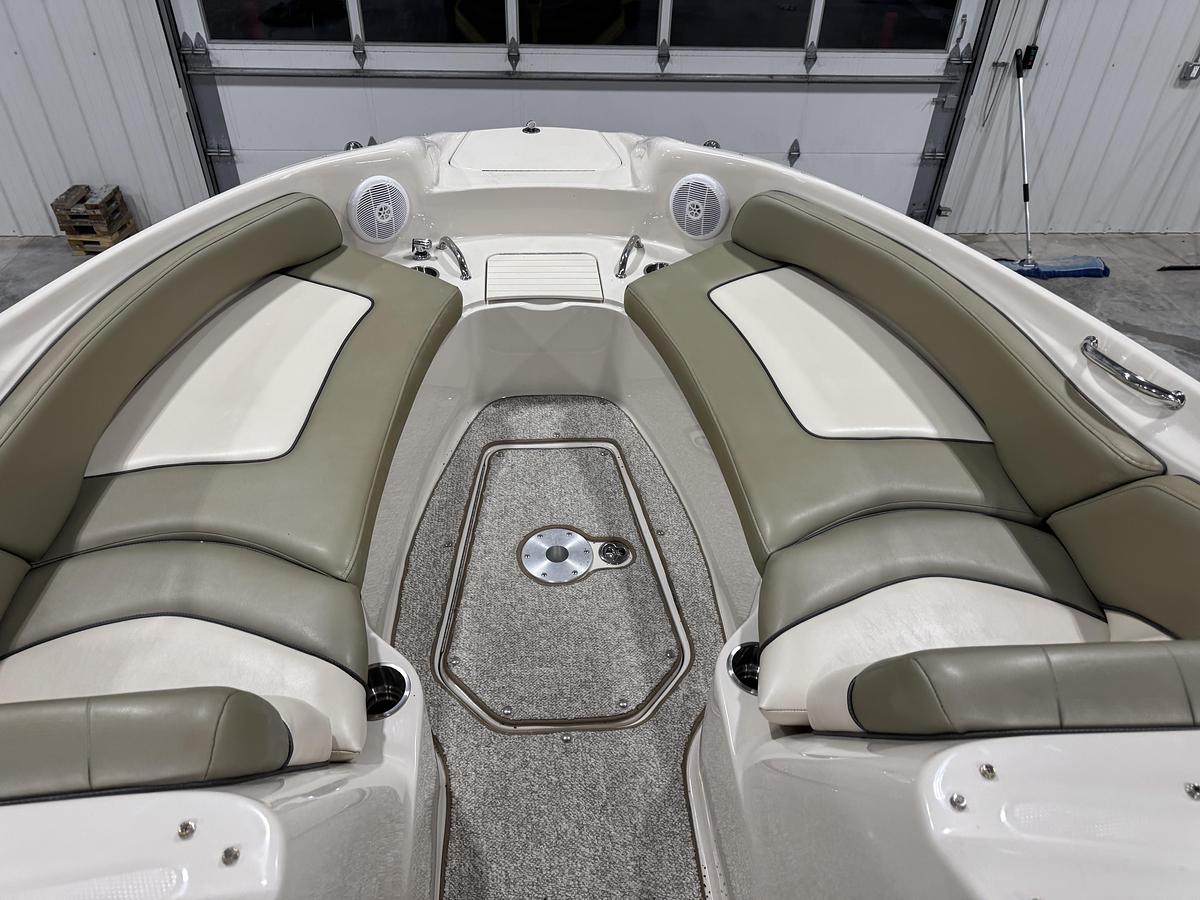 Used 2005 Sea Ray 240 Sundeck