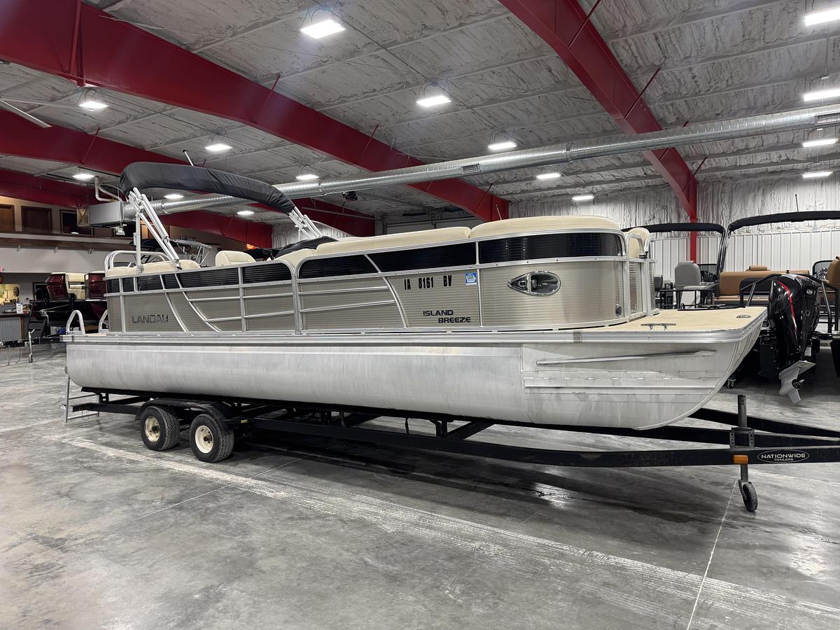 Used 2018 Landau 250 Island Breeze