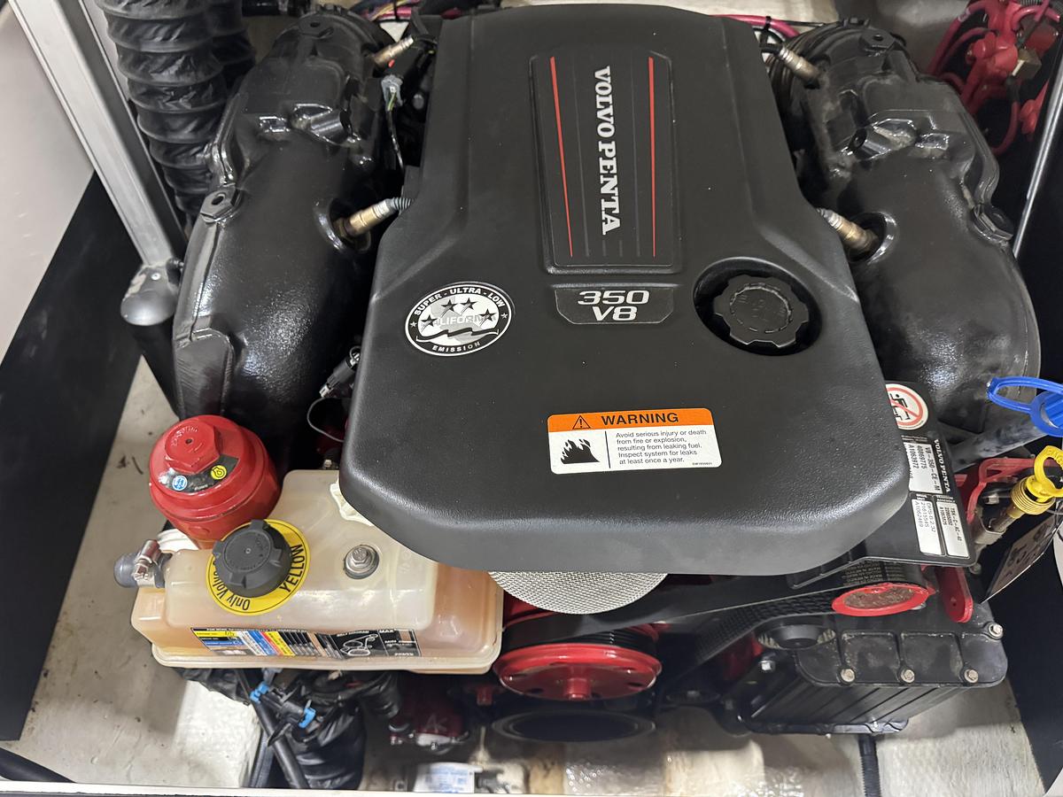 Used 2019 Regal 26 Fasdeck