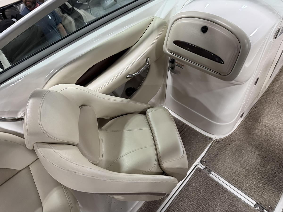 Used 2005 Chaparral 256 SSI