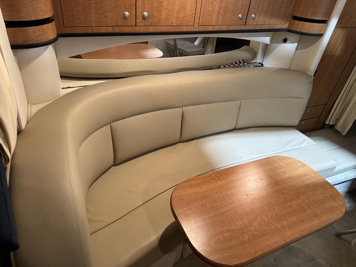 Used 2005 Sea Ray 300 Sundancer