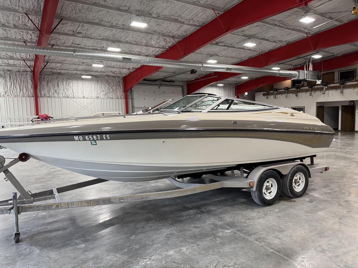 Used 2000 Crownline 225 BR