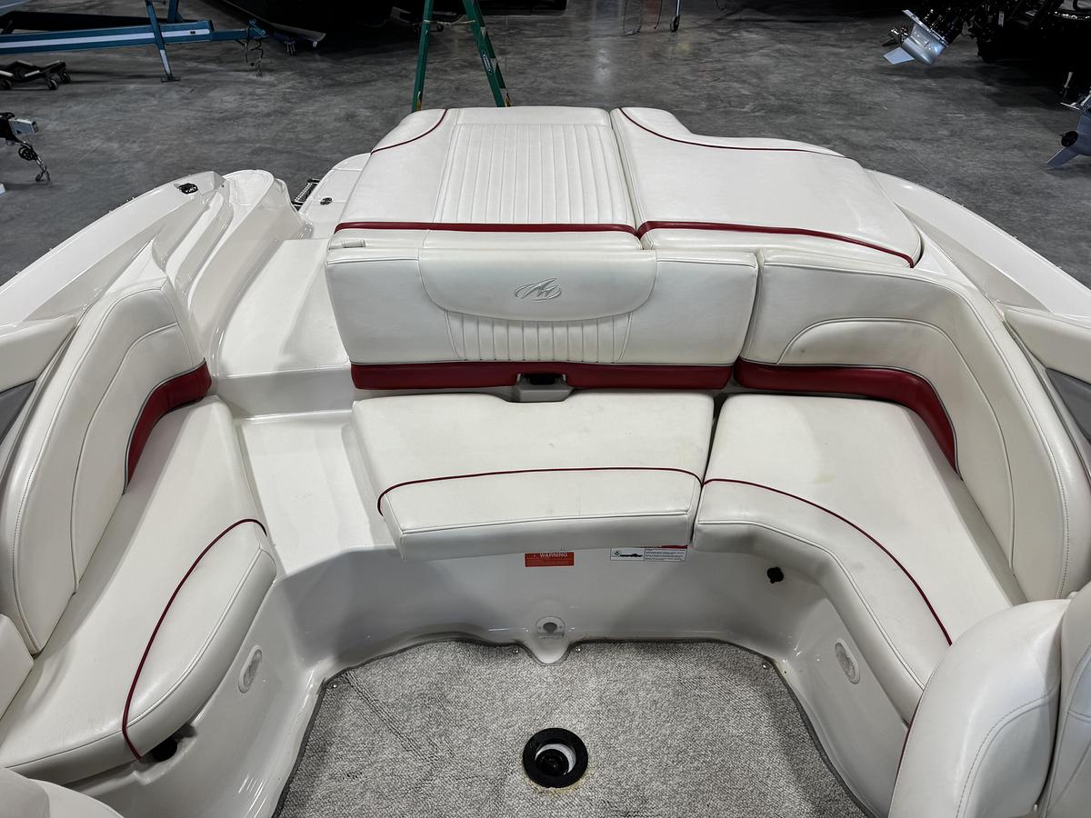 Used 2006 Monterey 234 FS