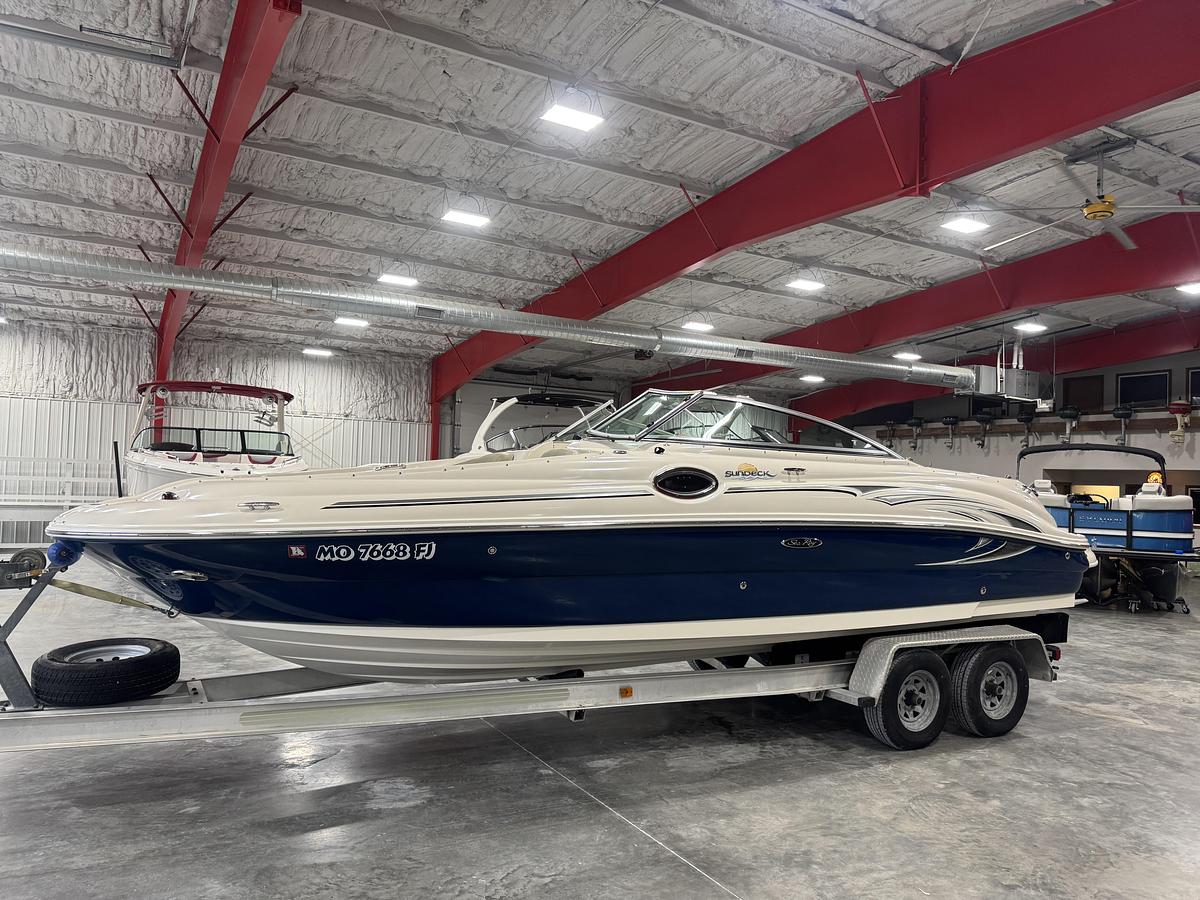 Used 2006 Sea Ray 240 Sundeck