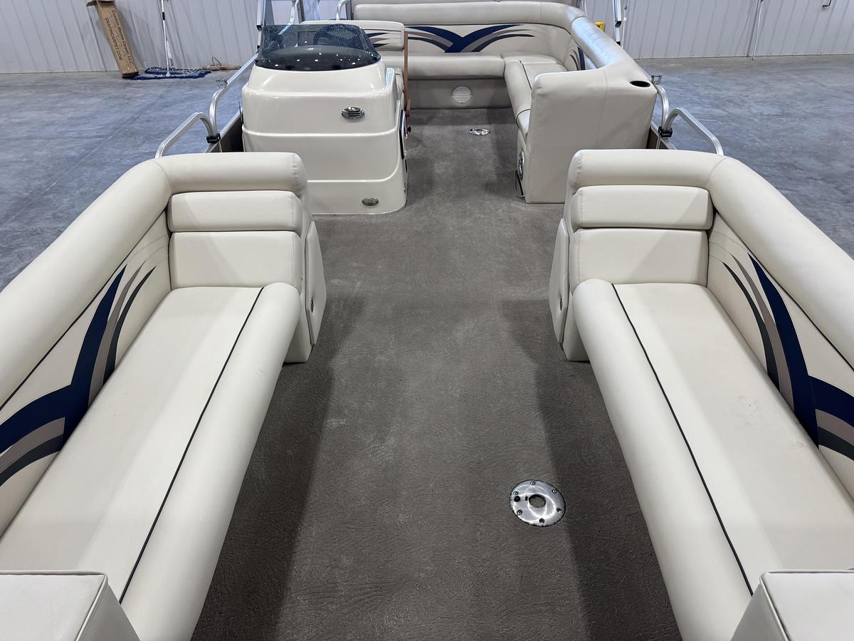 Used 2013 PlayCraft 2400 Clipper