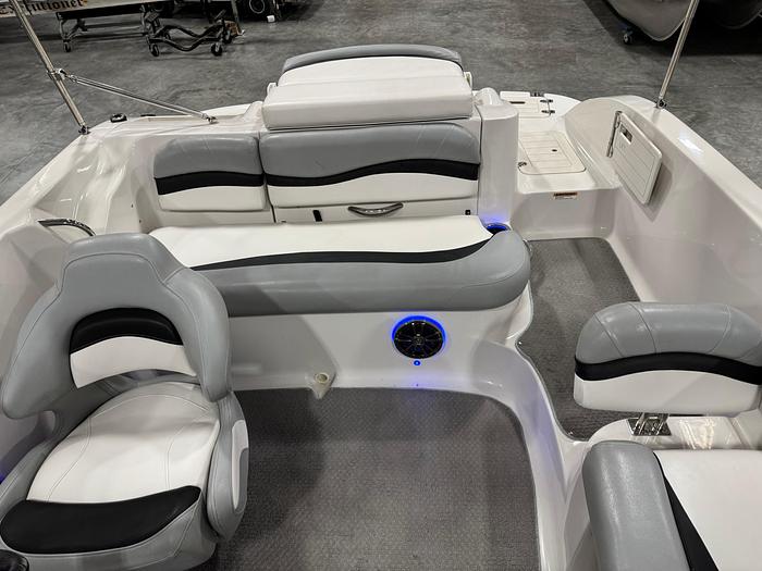 Used 2014 Starcraft 2000 Limited