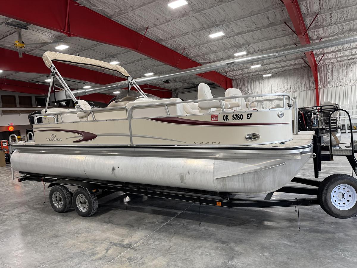 Used 2007  Veranda VP 22