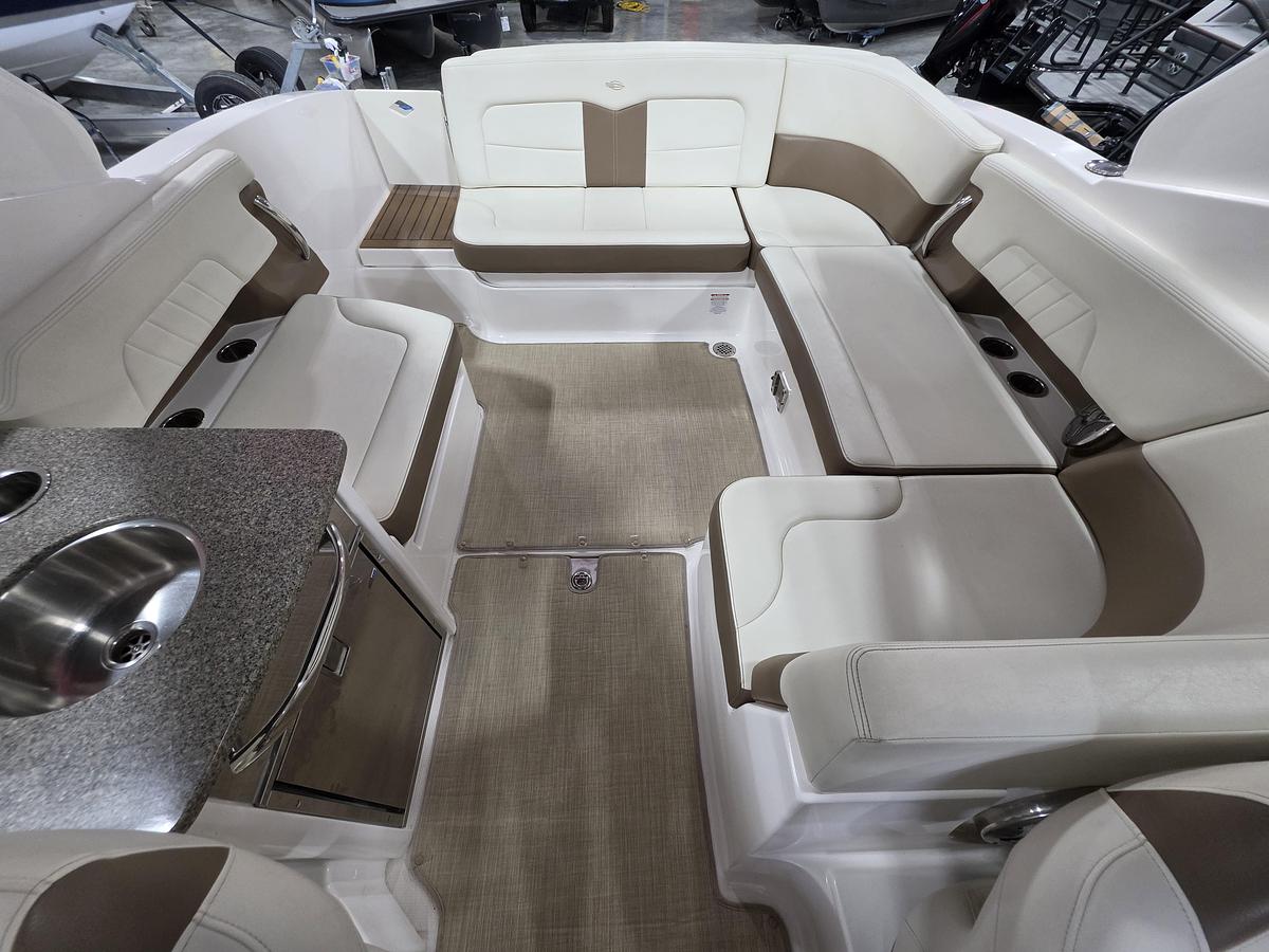 Used 2014 Chaparral 307 SSX