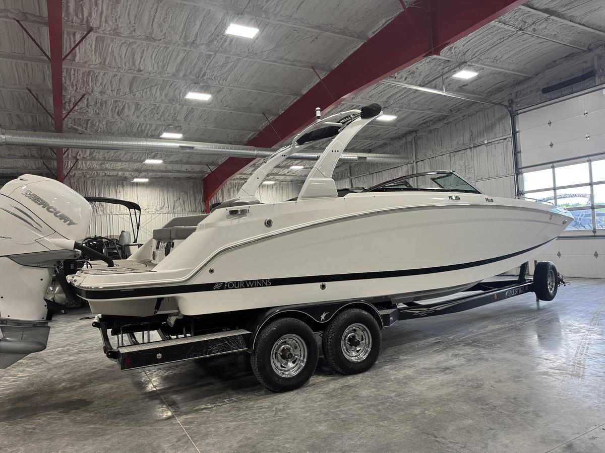 Used 2023 Four Winns HD-8