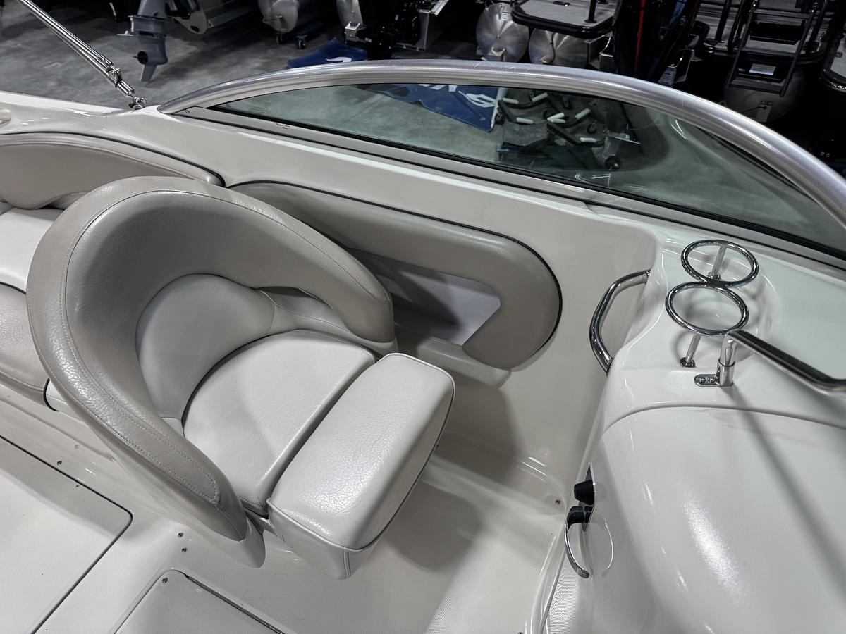 Used 2004 Sea Ray 240 Sundeck