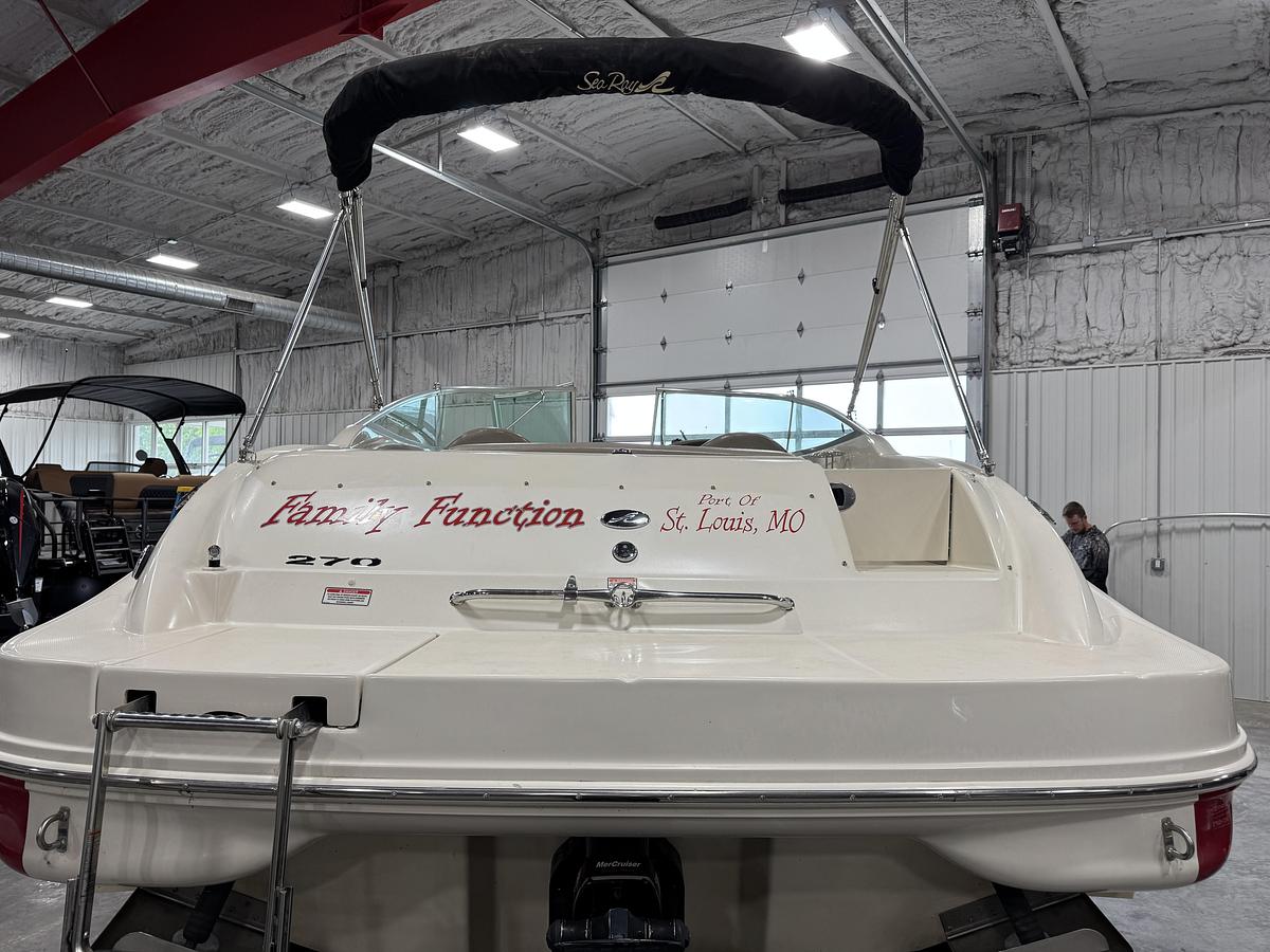 Used 2003 Sea Ray 270 Sun Deck