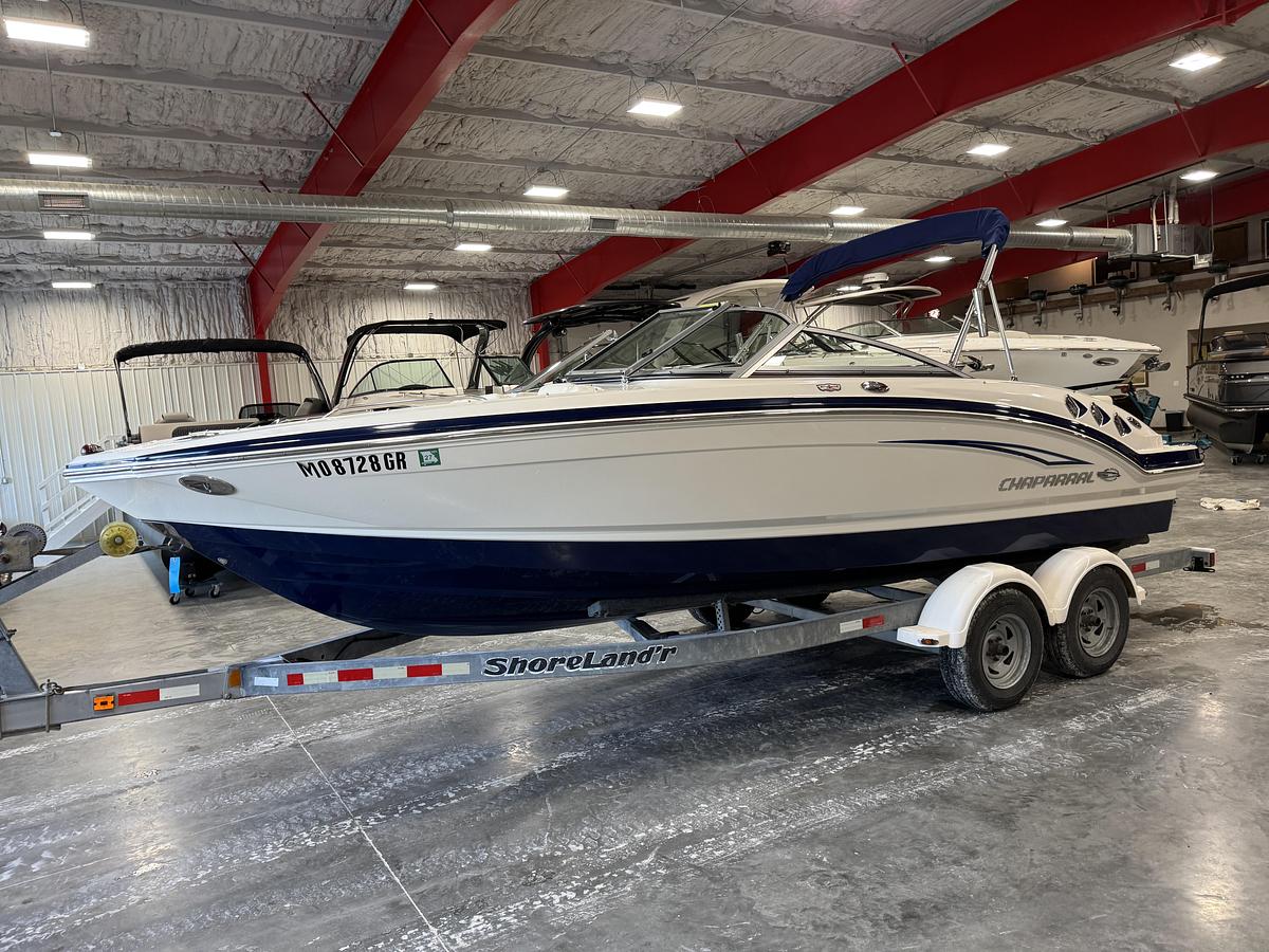 Used 2012 Chaparral 216 SSI