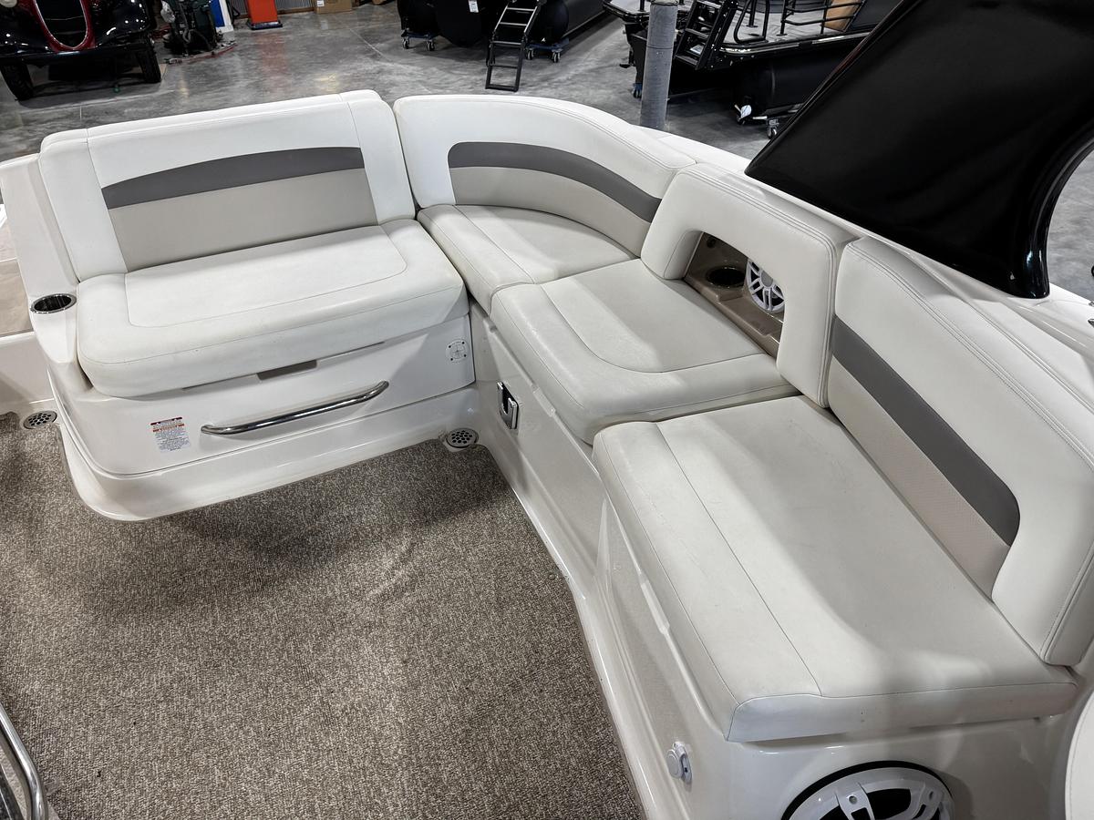 Used 2008 Chaparral 284 Sunesta