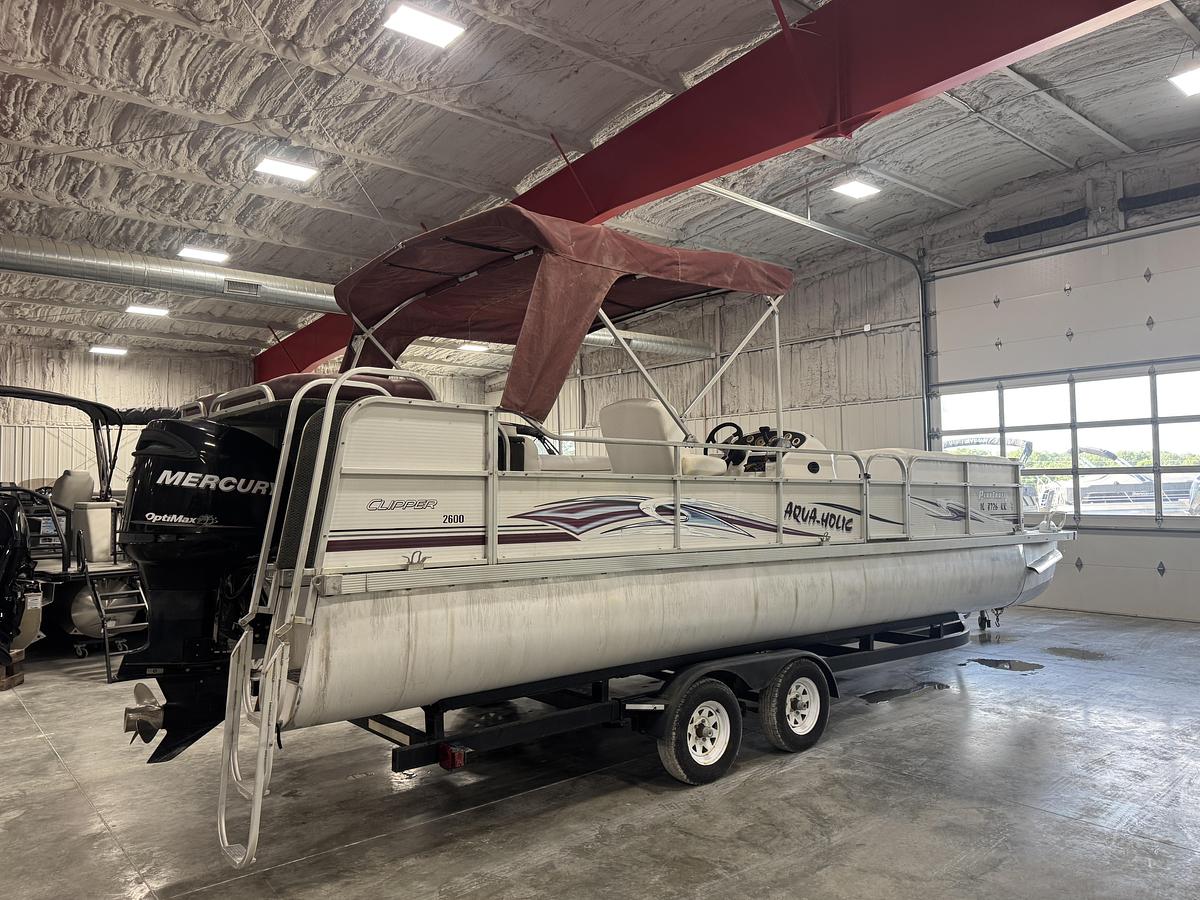 Used 2008 PlayCraft 2600 Clipper