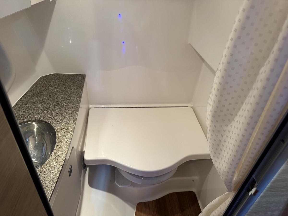 Used 2014 Chaparral 327 SSX