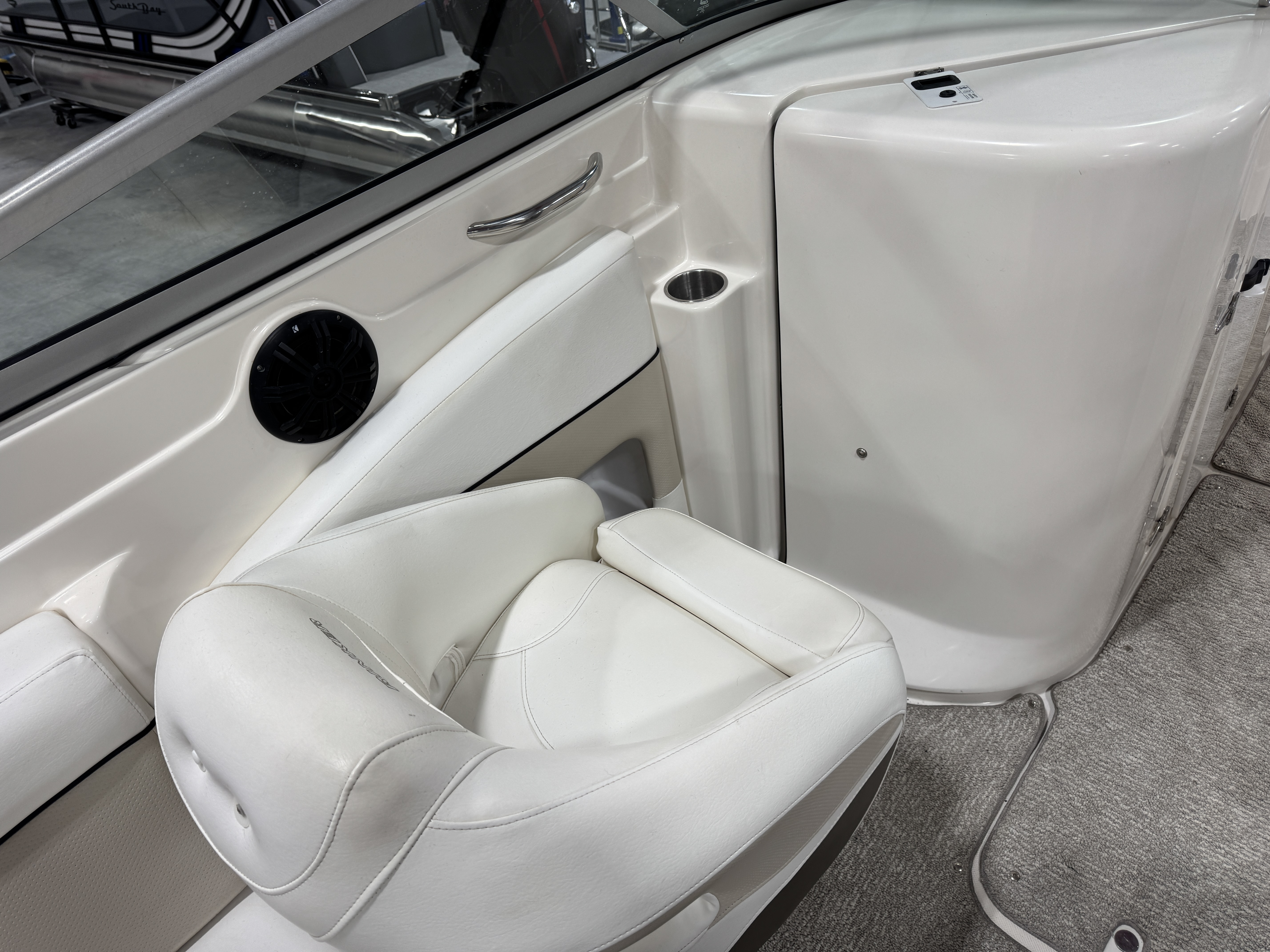 Used 2006 Rinker 246 BR