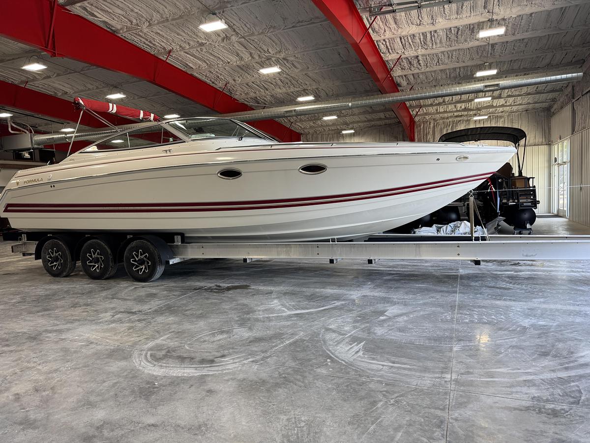 Used 2001 Formula 330 SS Sun Sport