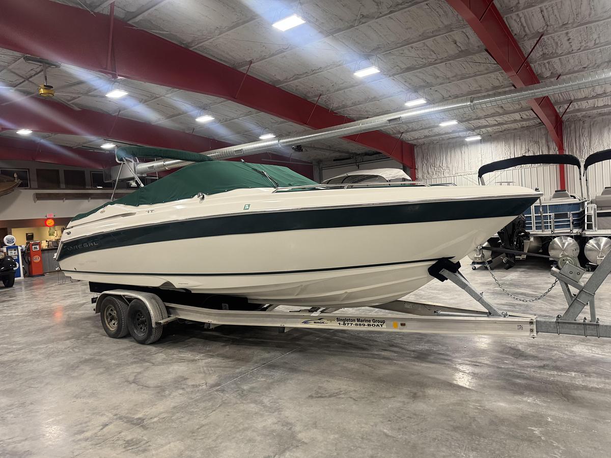 Used 2003 Regal 2900 LSR