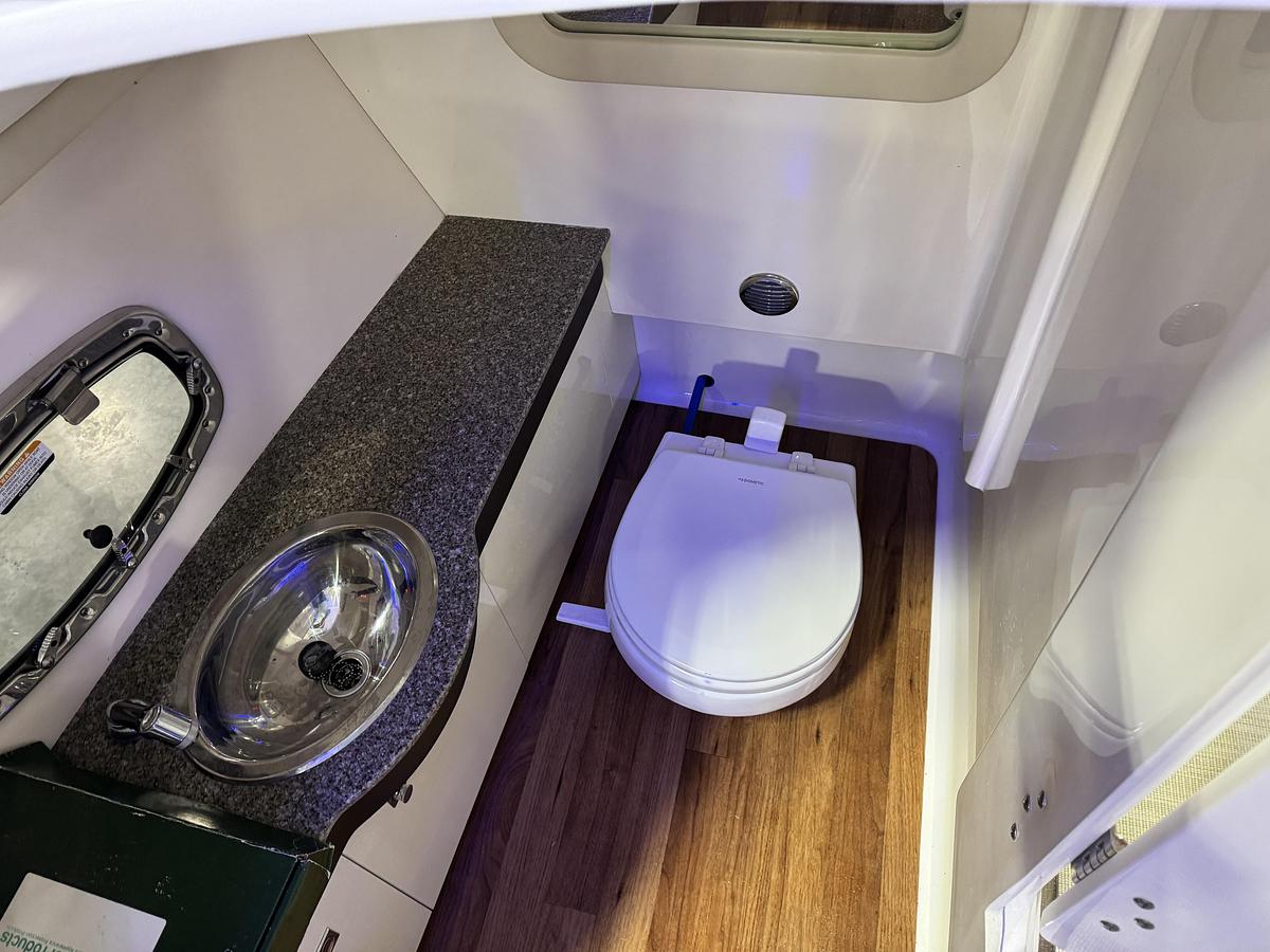 Used 2019 Chaparral 317 SSX