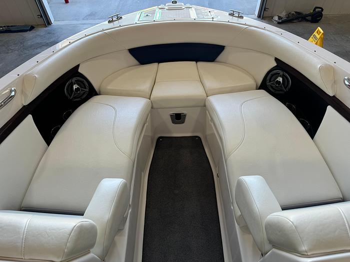 Used 2009 Regal 2700 Bowrider