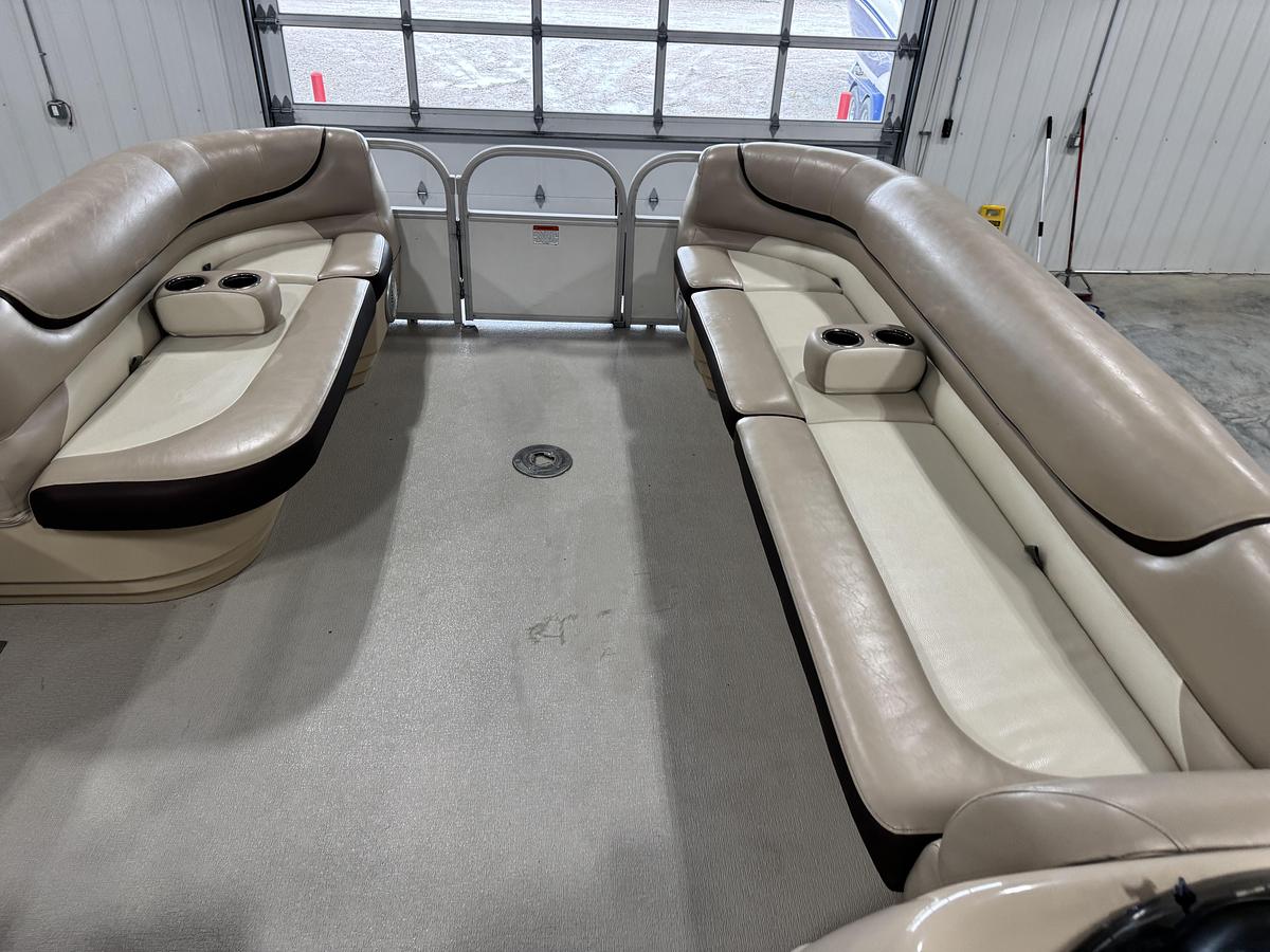 Used 2016 Sun-Tracker 24 Party-Barge DLX XP-3