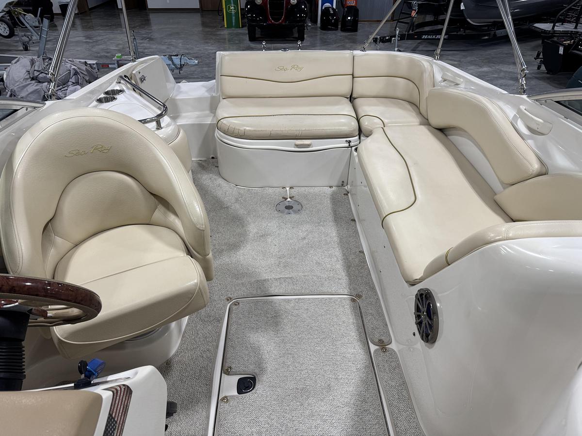 Used 2001 Sea Ray 240 Sundeck