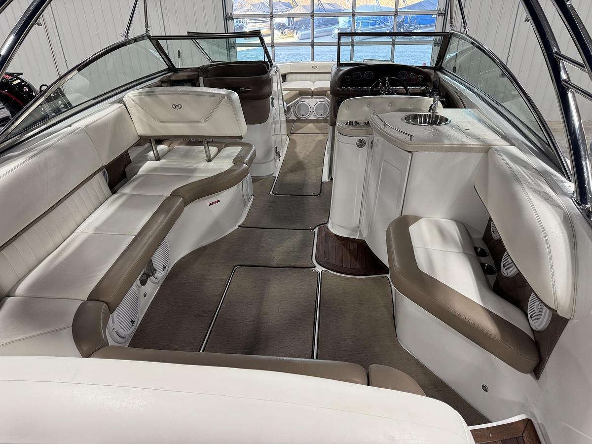 Used 2011 Cobalt 302 BR