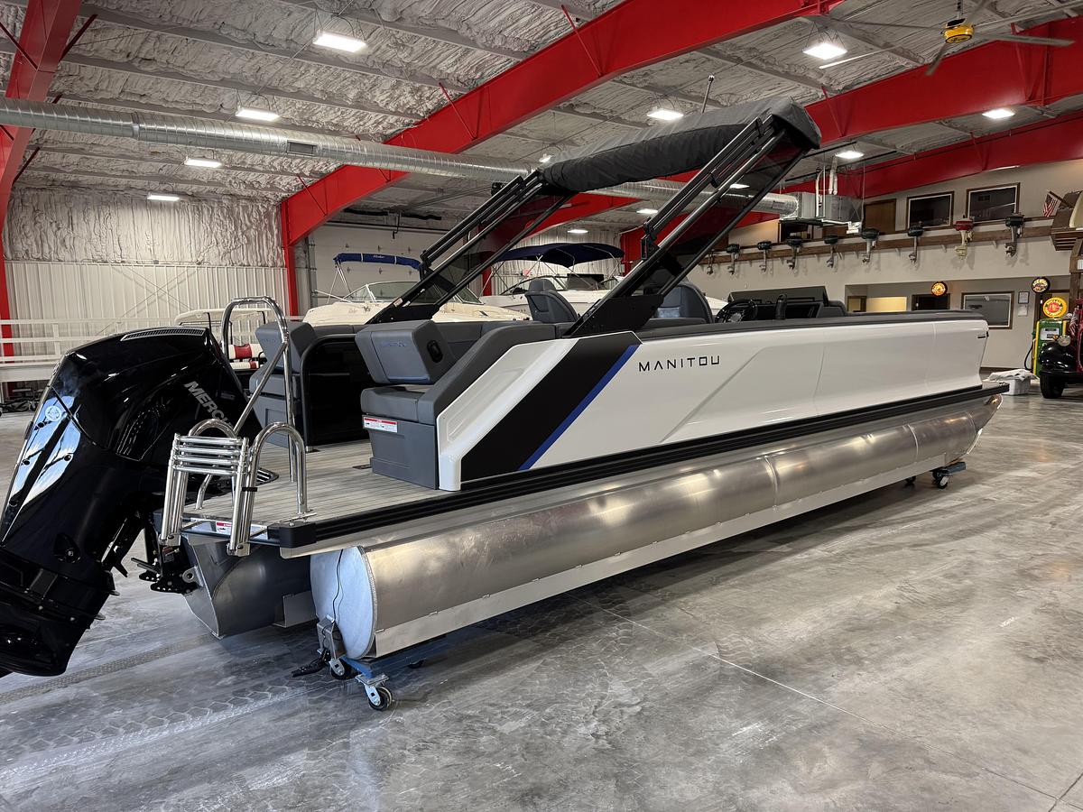 Used 2025 Manitou 26 Explore