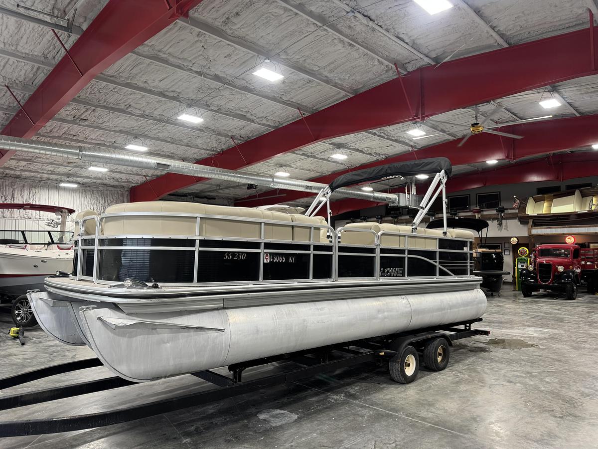 Used 2017 Lowe 230 SS