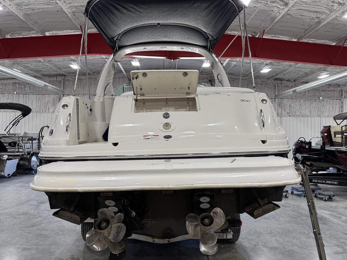 Used 2005 Sea Ray 300 Sundancer