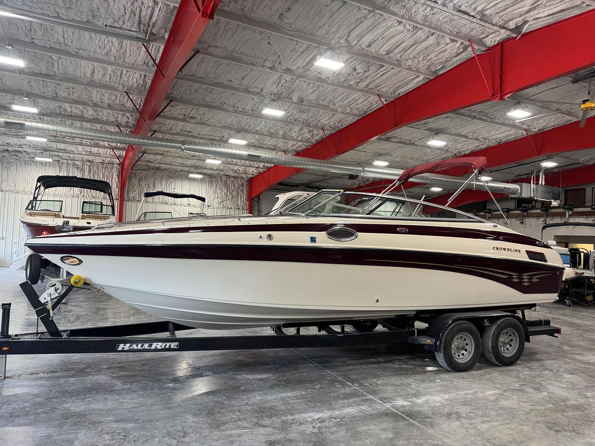 Used 2004 Crownline 270 BR