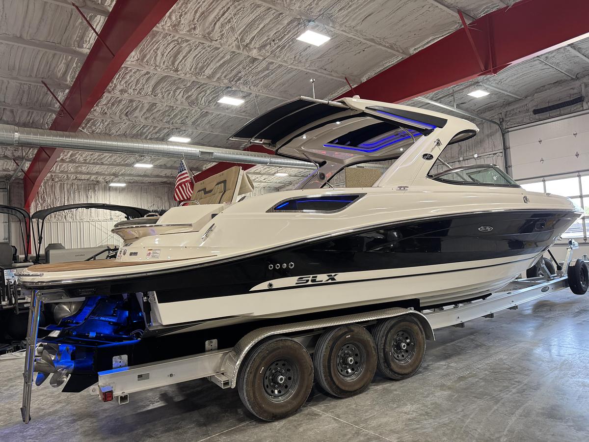 Used 2016 Sea Ray 350 SLX