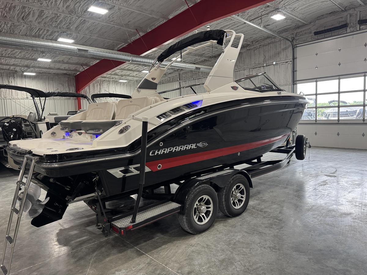 Used 2017 Chaparral 257 SSX