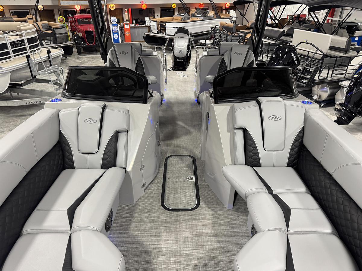 Used 2021 Manitou LX 25