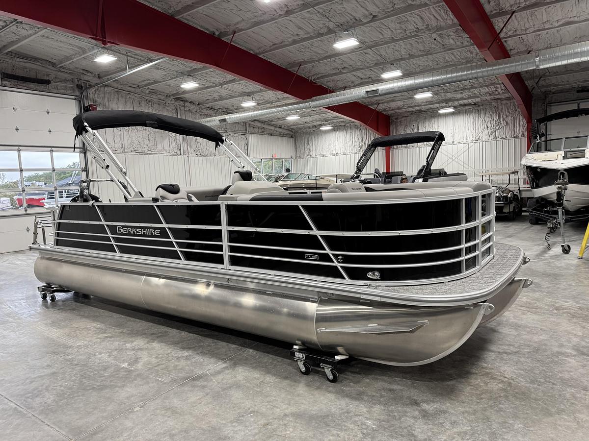 2026 Berkshire 24 UL LE