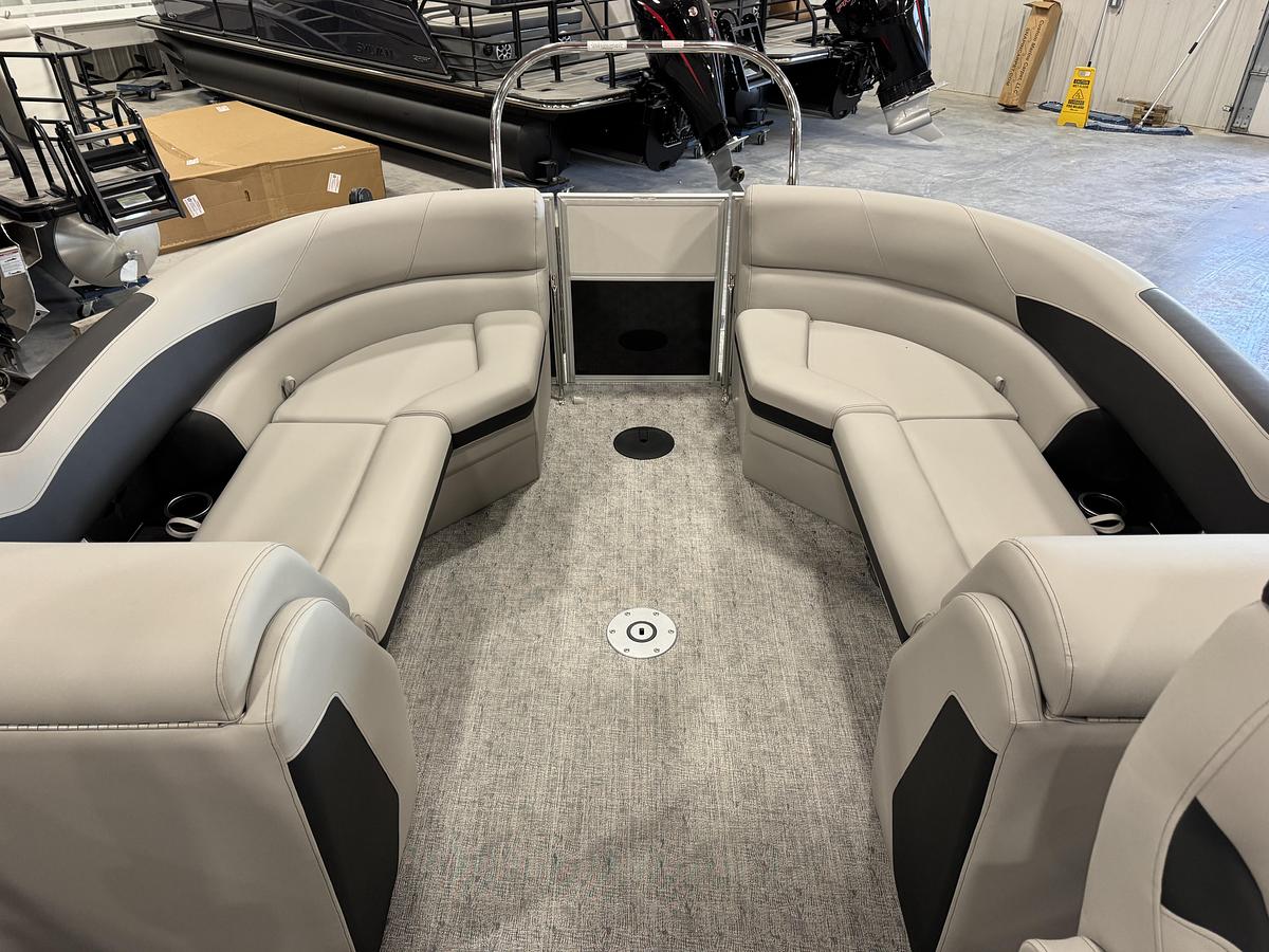 2026 Berkshire 24 RFX LE