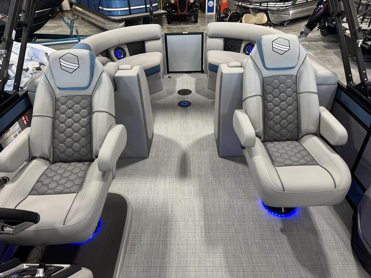 2027 SouthBay 525 RS