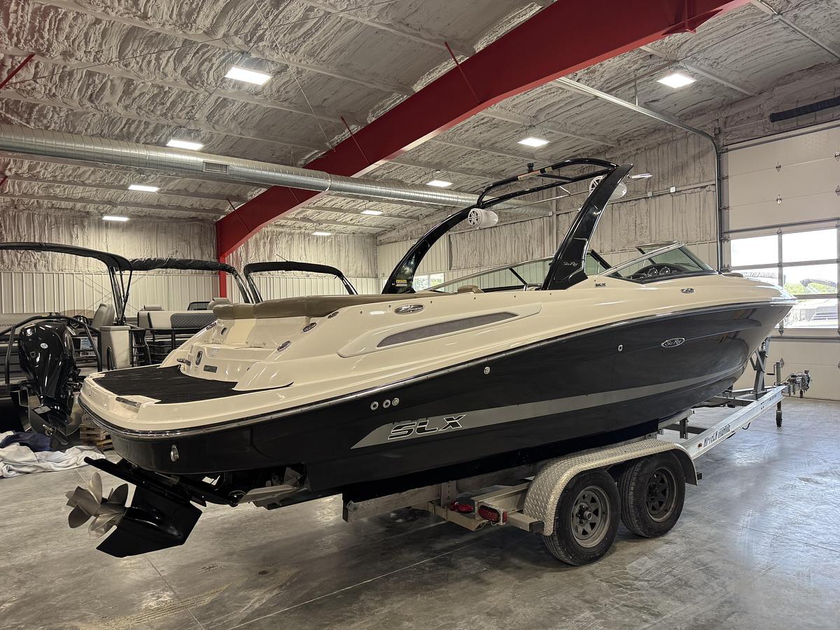 Used 2013 Sea Ray 250 SLX