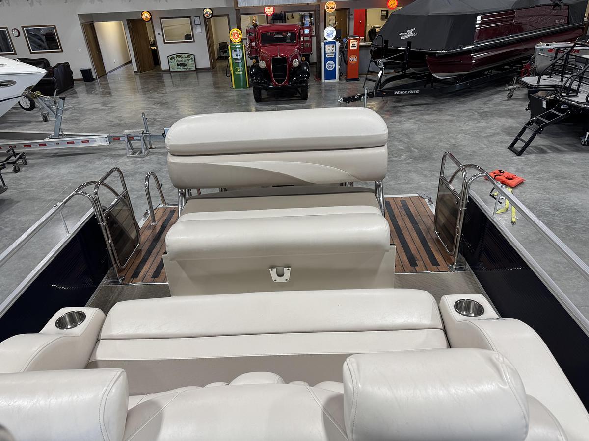 Used 2012 Manitou 27 SES