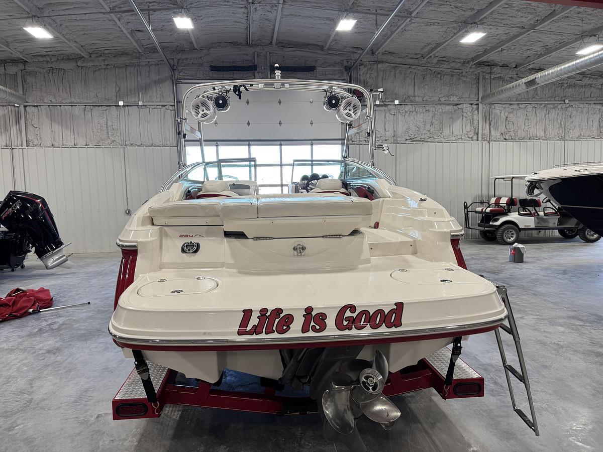 Used 2006 Monterey 234 FS