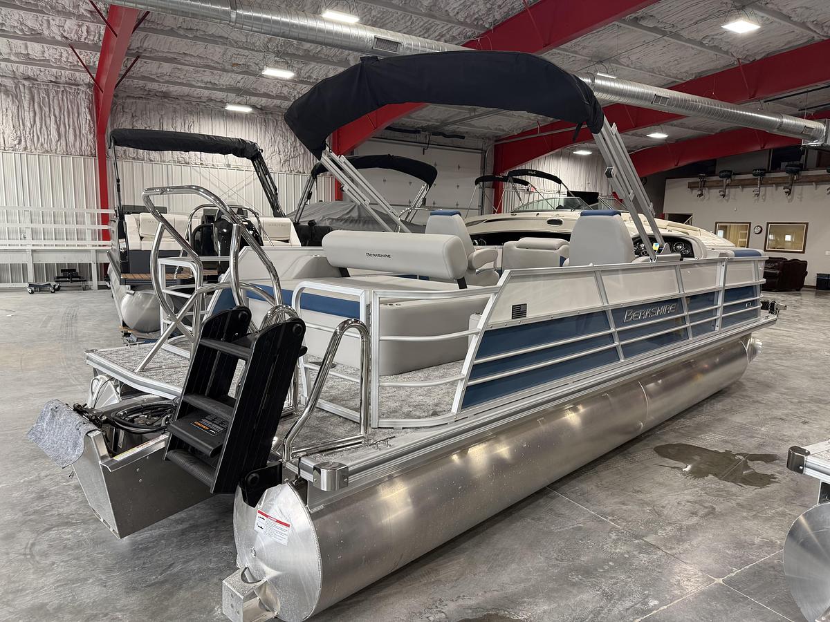 2026 Berkshire 24 UL LE