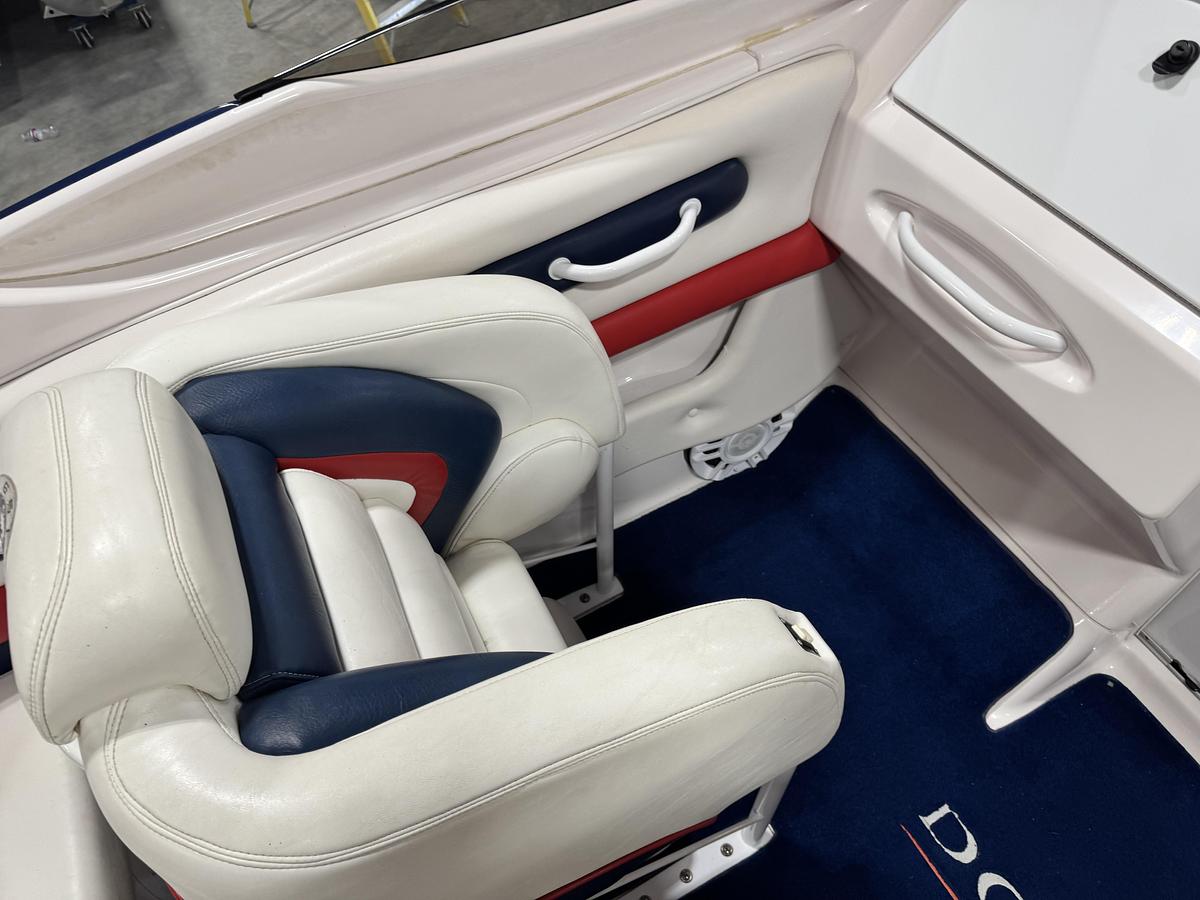 Used 2002 Donzi 28 ZXO