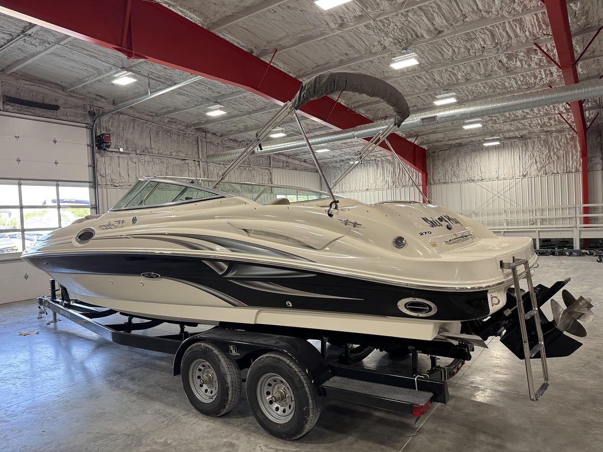 Used 2004 Sea Ray 270 Sundeck