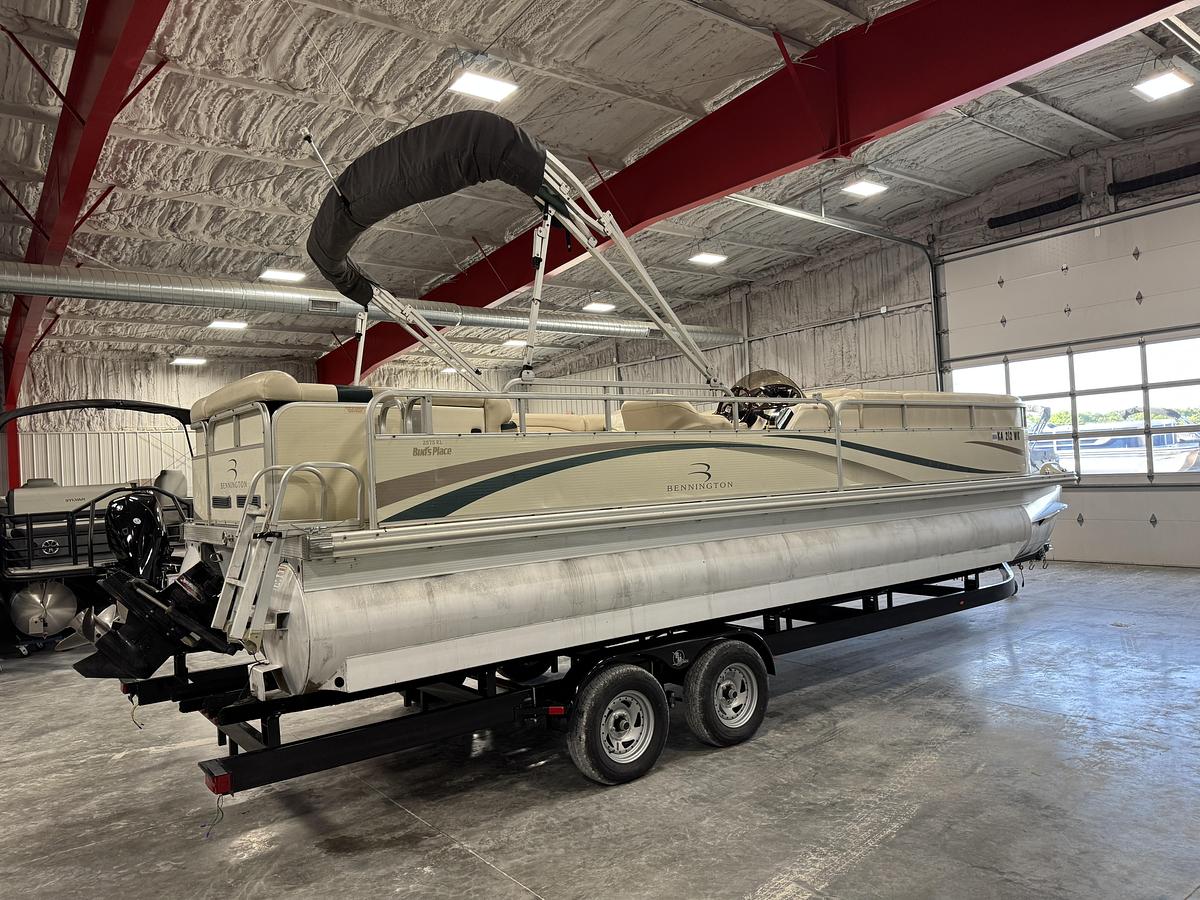 Used 2003 Bennington 2575 RL