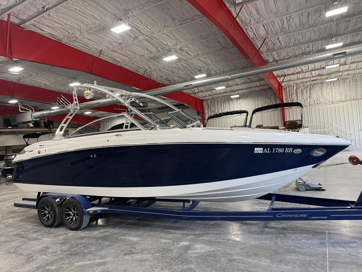Used 2013 Cobalt 262 WSS